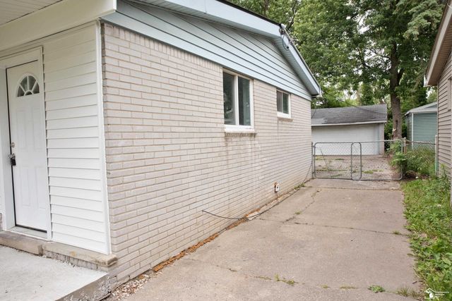 19278 Berg Road, Detroit, MI 48219