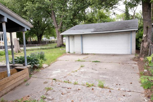 19278 Berg Road, Detroit, MI 48219