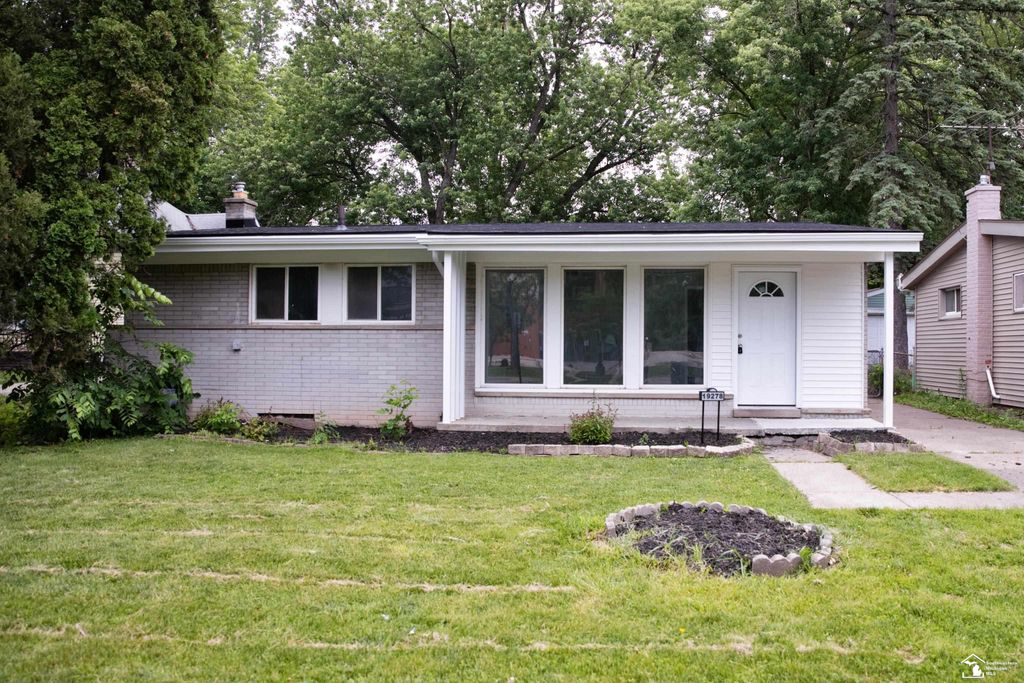 19278 Berg Road, Detroit, MI 48219