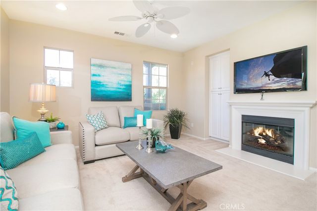 150 Full Moon, Irvine, CA 92618
