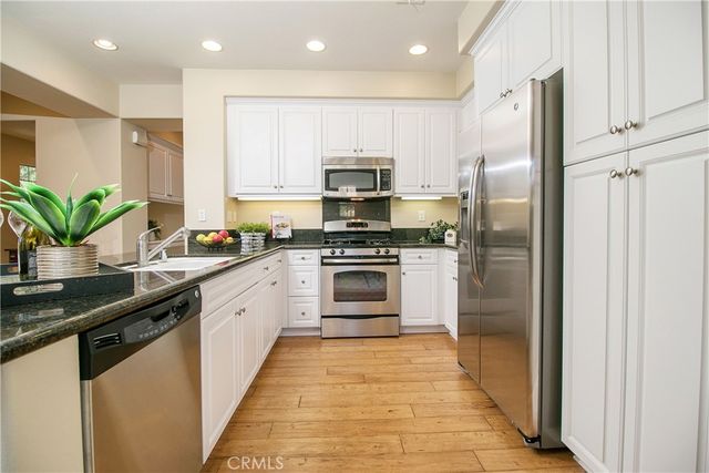150 Full Moon, Irvine, CA 92618