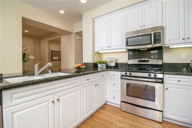 150 Full Moon, Irvine, CA 92618