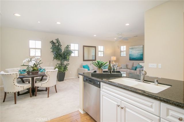 150 Full Moon, Irvine, CA 92618