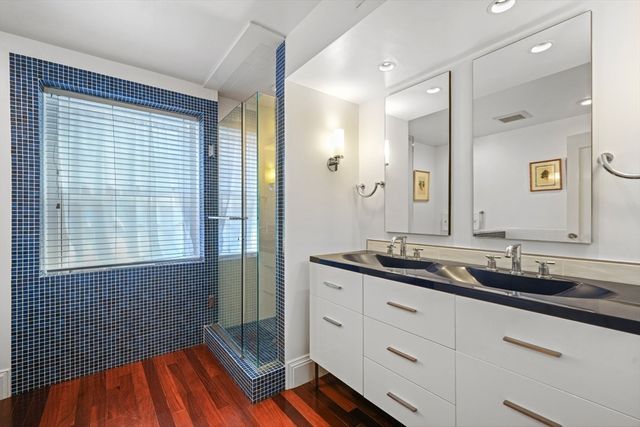 1 West Hill Place, Boston, MA 02114