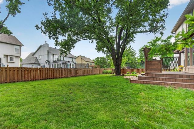 12037 S Hallet Street, Olathe, KS 66062