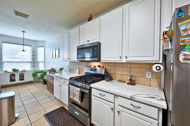 11819 Leaf Oak Drive, Houston, TX 77065