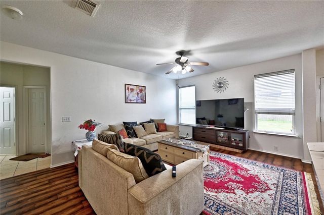 11819 Leaf Oak Drive, Houston, TX 77065