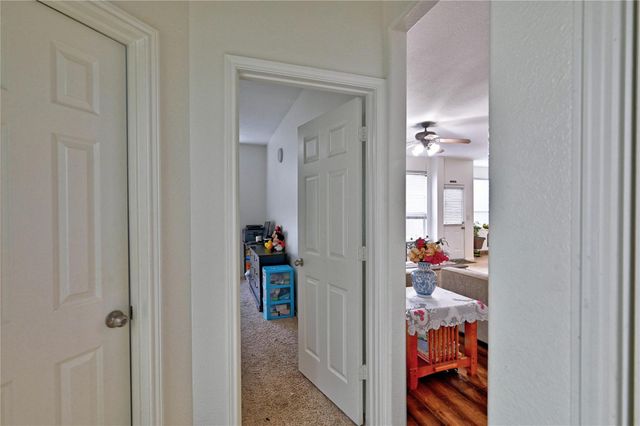 11819 Leaf Oak Drive, Houston, TX 77065