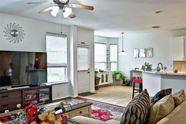 11819 Leaf Oak Drive, Houston, TX 77065