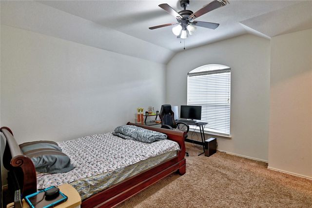 11819 Leaf Oak Drive, Houston, TX 77065