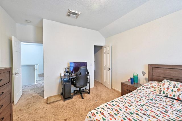 11819 Leaf Oak Drive, Houston, TX 77065