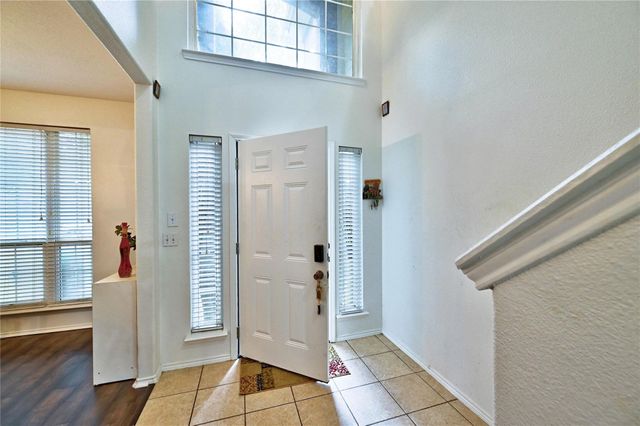 11819 Leaf Oak Drive, Houston, TX 77065