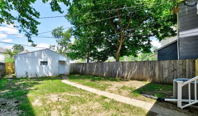 644 E Whittier Street, Columbus, OH 43206