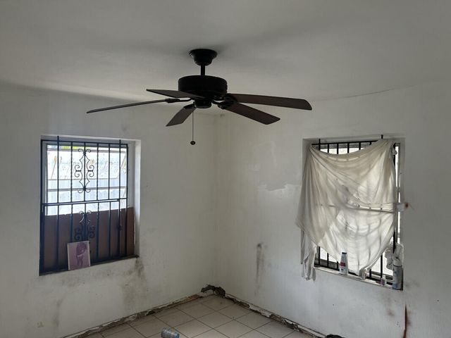 14035 NW 6th Avenue, North Miami, FL 33168