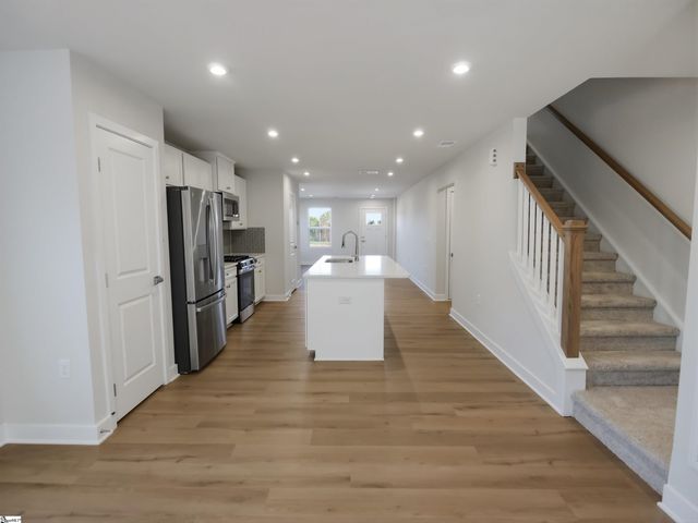 609 Cold Springs Road, Anderson, SC 29621