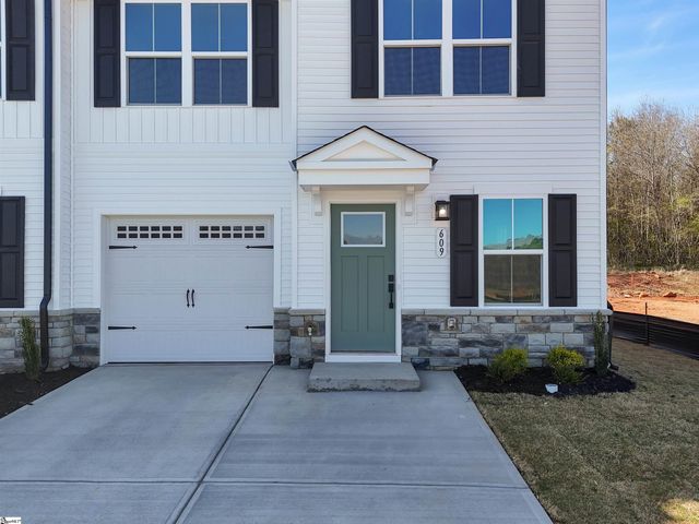 609 Cold Springs Road, Anderson, SC 29621