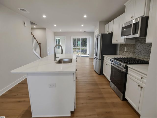 609 Cold Springs Road, Anderson, SC 29621