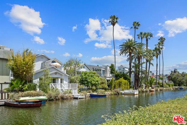 411 Linnie Canal, Venice (los Angeles), CA 90291