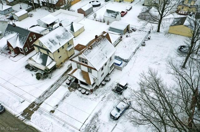 1970 Weston Avenue, Youngstown, OH 44514