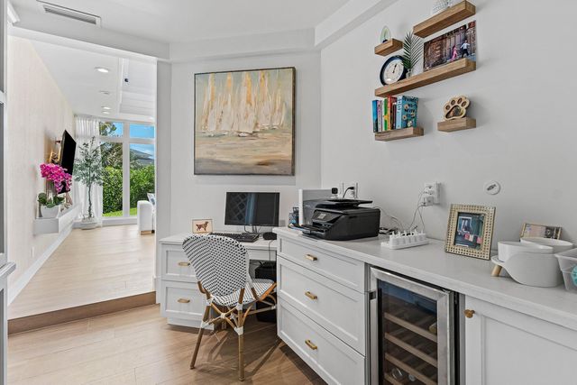 12 Inlet Cay Drive, Ocean Ridge, FL 33435