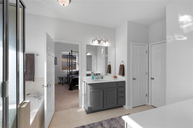 932 Medina WAY, Leander, TX 78641