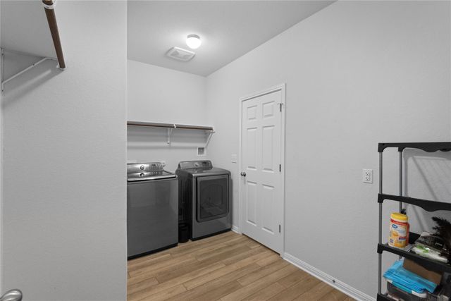 932 Medina WAY, Leander, TX 78641