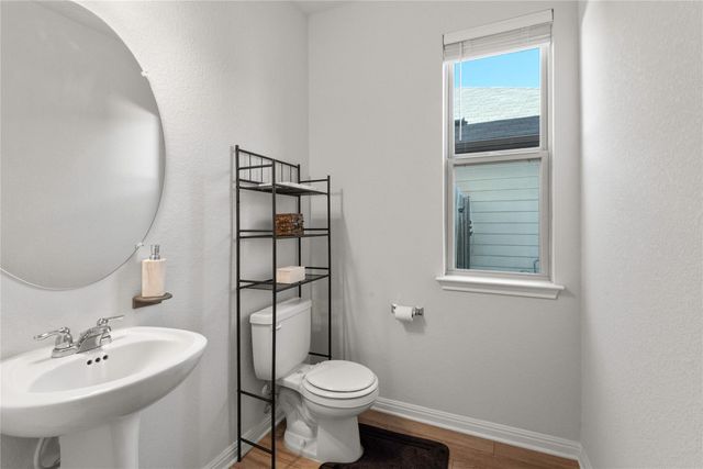 932 Medina WAY, Leander, TX 78641