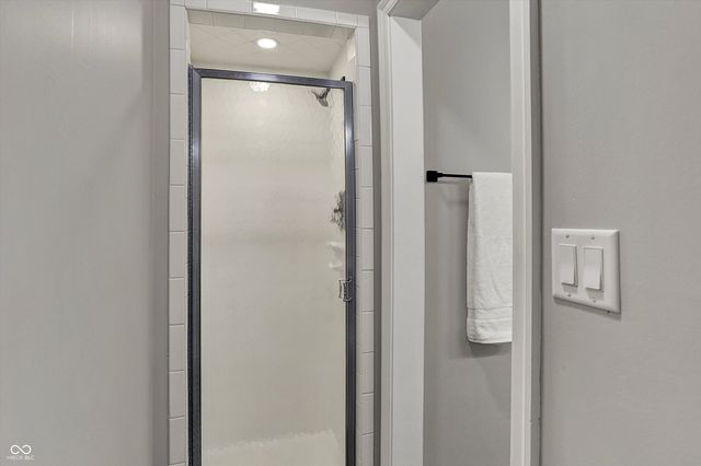 4339 Royal Pine Boulevard, Indianapolis, IN 46250