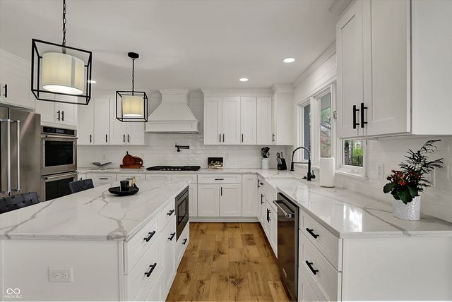 4339 Royal Pine Boulevard, Indianapolis, IN 46250