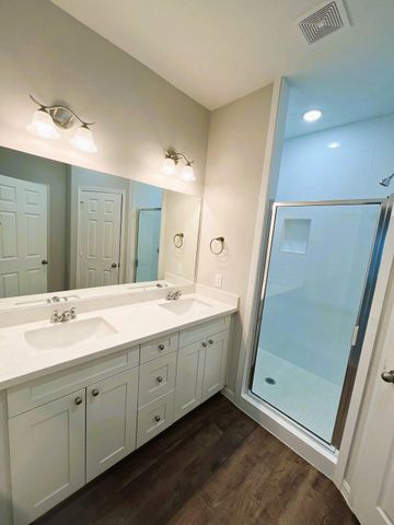 297 Road 5102 L, Cleveland, TX 77327