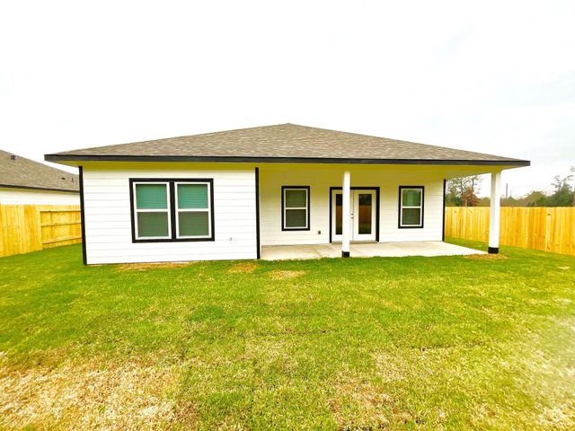 297 Road 5102 L, Cleveland, TX 77327