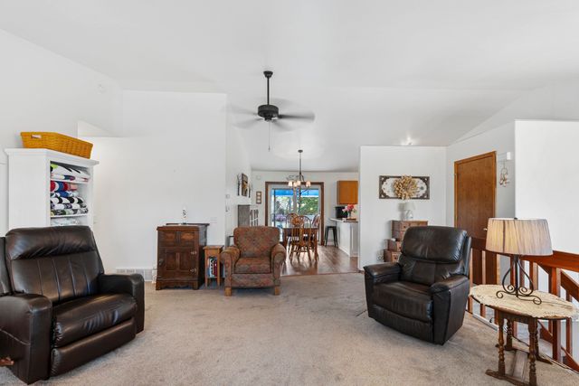 22616 E Wabash Ave, Otis Orchards, WA 99027