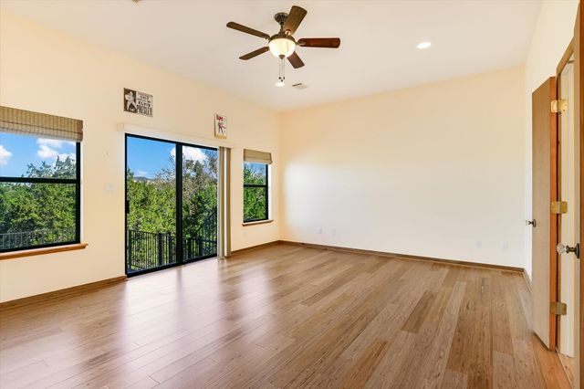 116 Courtside WAY, Spicewood, TX 78669