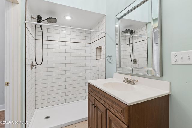 809 Monck Street, Brunswick, GA 31520