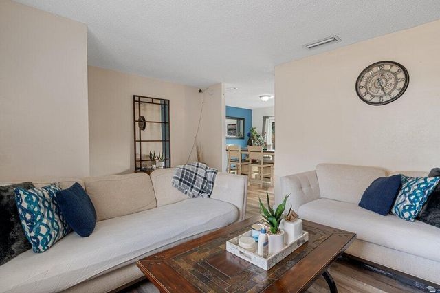 3201 Kentucky Avenue, Fort Pierce, FL 34947