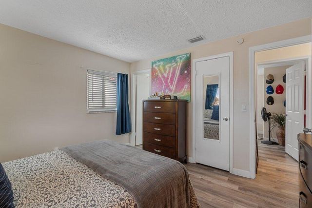 3201 Kentucky Avenue, Fort Pierce, FL 34947