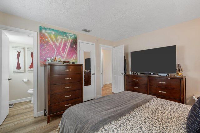 3201 Kentucky Avenue, Fort Pierce, FL 34947