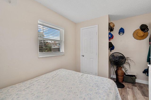 3201 Kentucky Avenue, Fort Pierce, FL 34947