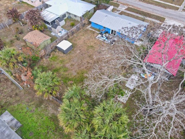 3201 Kentucky Avenue, Fort Pierce, FL 34947