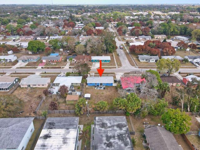 3201 Kentucky Avenue, Fort Pierce, FL 34947