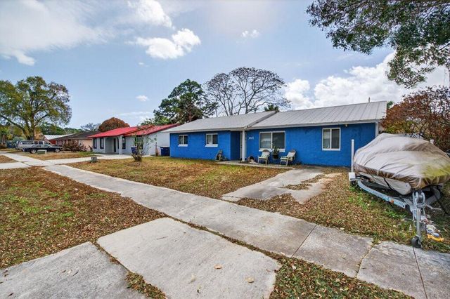 3201 Kentucky Avenue, Fort Pierce, FL 34947