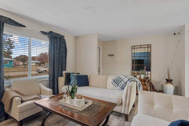 3201 Kentucky Avenue, Fort Pierce, FL 34947