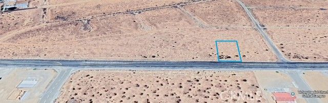 10300 S Loop Boulevard, California City, CA 93505