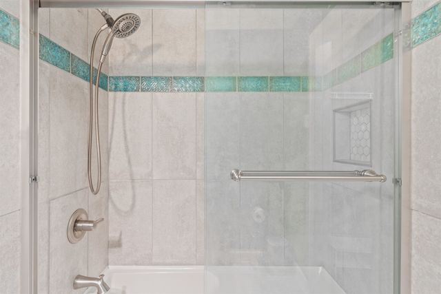 700 ST. AUGUSTINE SQ D, Memphis, TN 38104