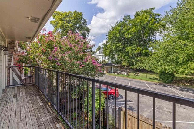 700 ST. AUGUSTINE SQ D, Memphis, TN 38104