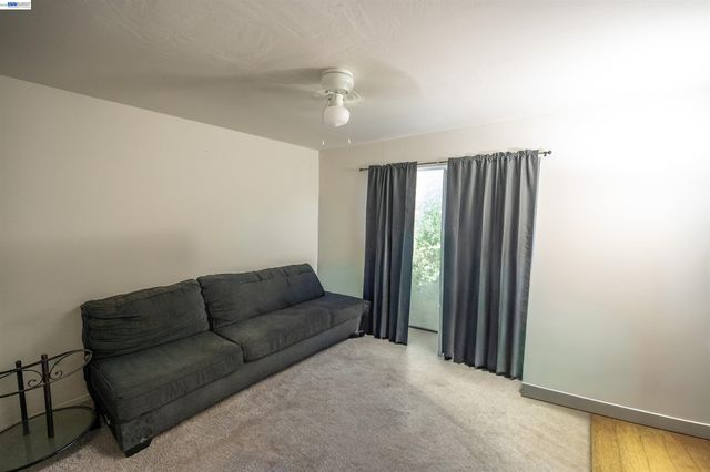 7401 -7411 Hillside St, Oakland, CA 94605