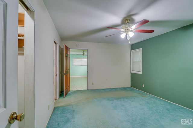 501 Carr Street, Bakersfield, CA 93309