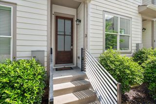 210 N 9th St Apt 3, Nashville, TN 37206