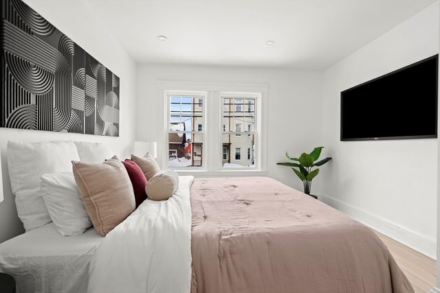 60 Derby St 5, Somerville, MA 02145