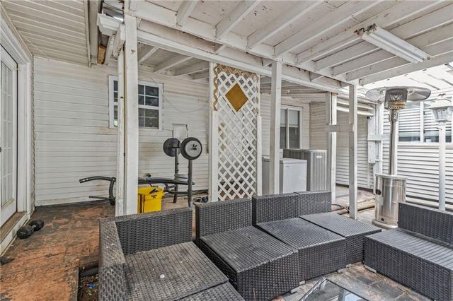 5308 N Michigan Avenue, Kansas City, MO 64118